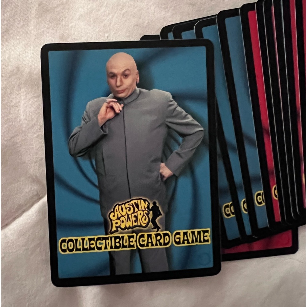 Retro Austin powers collectible trading card game (39 cards) EUC no duplicates